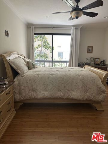 324 N Palm Drive 206, Beverly Hills, CA 90210