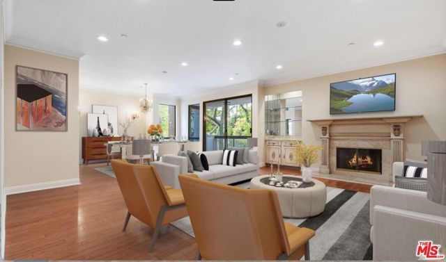 324 N Palm Drive 206, Beverly Hills, CA 90210