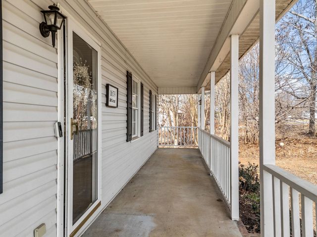 1659 Rainbow Lake Road, Inman, SC 29349