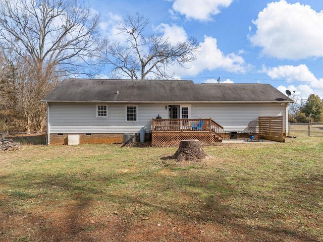 1659 Rainbow Lake Road, Inman, SC 29349