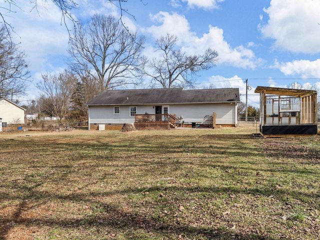 1659 Rainbow Lake Road, Inman, SC 29349