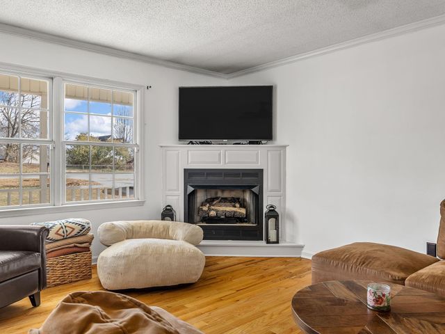 1659 Rainbow Lake Road, Inman, SC 29349