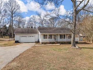 1659 Rainbow Lake Road, Inman, SC 29349