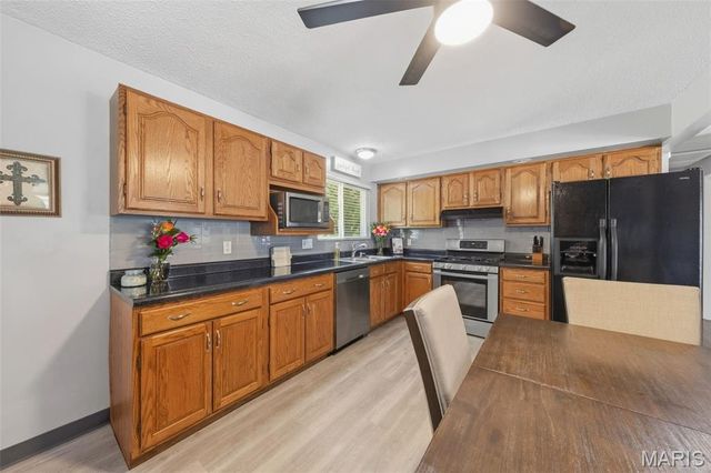 1815 Keeven Lane, Florissant, MO 63031