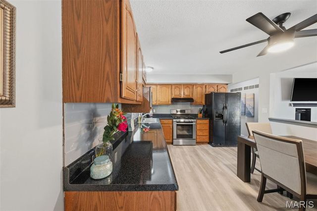 1815 Keeven Lane, Florissant, MO 63031
