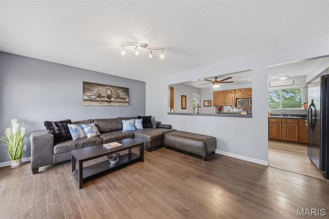 1815 Keeven Lane, Florissant, MO 63031