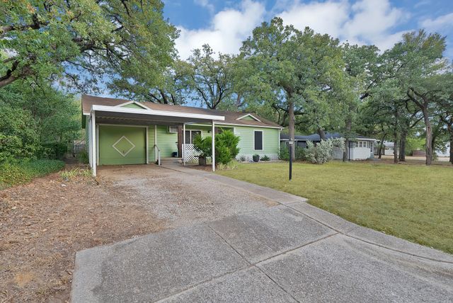 1104 Glenda Drive, Bedford, TX 76022