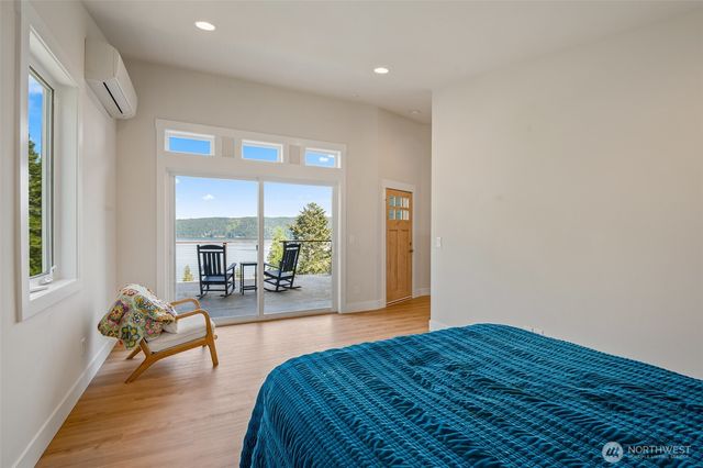 41 N Mardell Avenue, Hoodsport, WA 98548