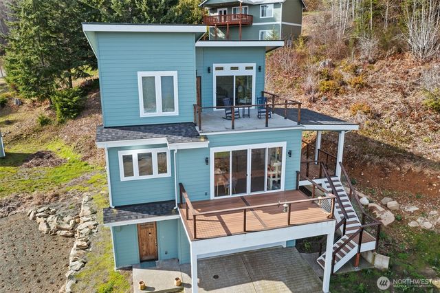 41 N Mardell Avenue, Hoodsport, WA 98548