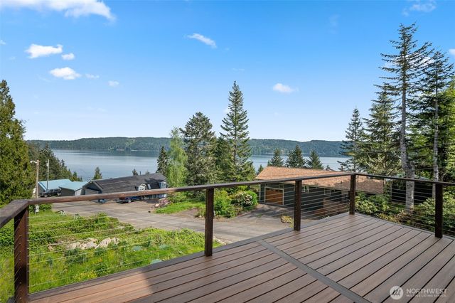 41 N Mardell Avenue, Hoodsport, WA 98548