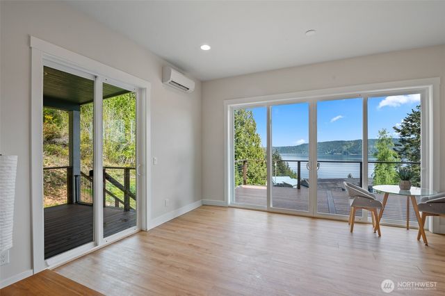 41 N Mardell Avenue, Hoodsport, WA 98548