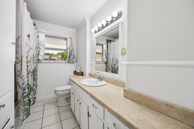 1918 Normandy Drive, Irving, TX 75060