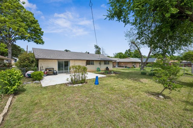 1918 Normandy Drive, Irving, TX 75060