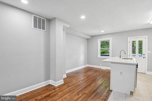 44 N ATHOL AVE, Baltimore, MD 21229