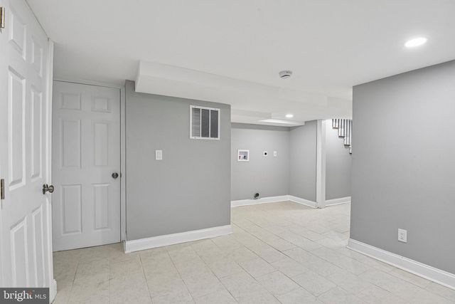 44 N ATHOL AVE, Baltimore, MD 21229