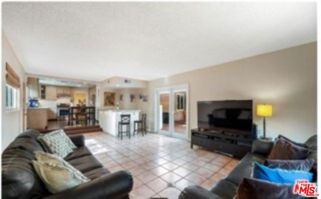 6020 Wilkinson Avenue, North Hollywood (los Angeles), CA 91606