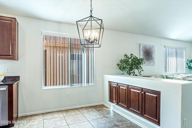 10554 S Sean Drive, Vail, AZ 85641