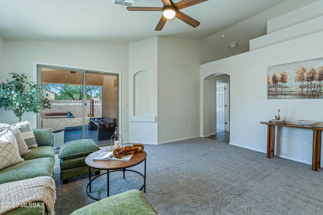 10554 S Sean Drive, Vail, AZ 85641