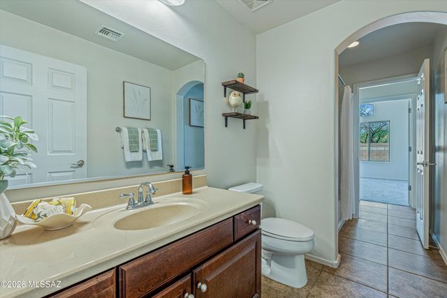 10554 S Sean Drive, Vail, AZ 85641