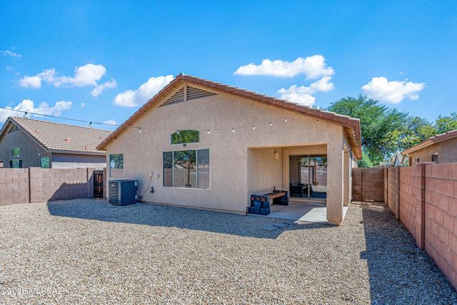 10554 S Sean Drive, Vail, AZ 85641