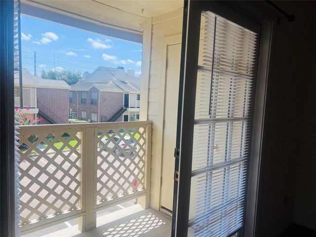 2121 El Paseo Street 2006, Houston, TX 77054