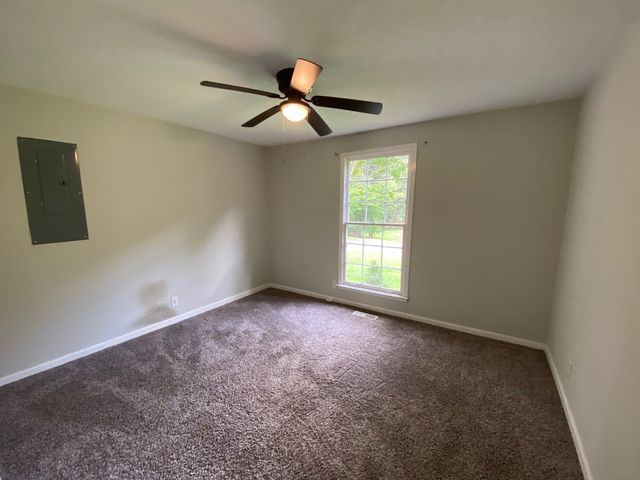 314 Southern Dr, Clarksville, TN 37042