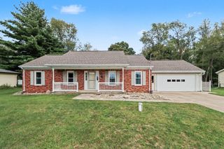8198 N 37th Street, Richland, MI 49083