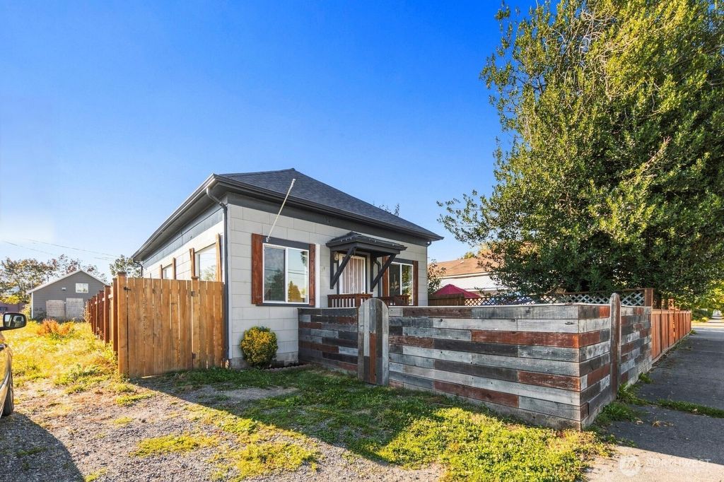119 C Street NW, Auburn, WA 98001