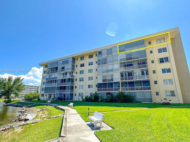 2930 Point East Dr E601, Aventura, FL 33160
