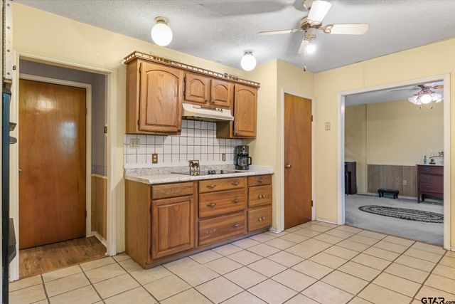 540 VZ County Road 3724, Wills Point, TX 75169