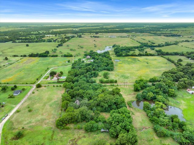 540 VZ County Road 3724, Wills Point, TX 75169