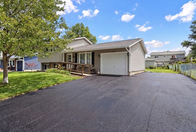 148 Bedford Road, Bolingbrook, IL 60440