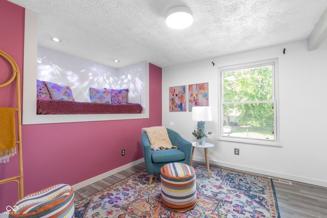 7525 Turnberry Court, Indianapolis, IN 46237
