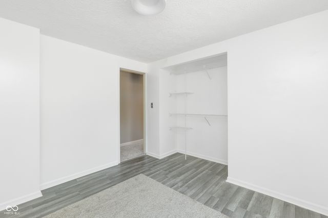 7525 Turnberry Court, Indianapolis, IN 46237