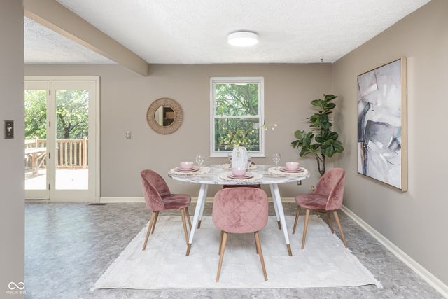 7525 Turnberry Court, Indianapolis, IN 46237