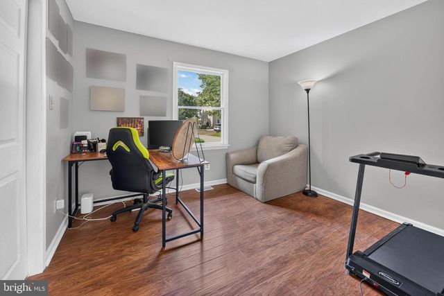 27 GRASMUR CT, Berlin, NJ 08009