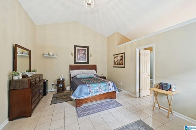 110 AARON PARC COURT, Pelham, AL 35124