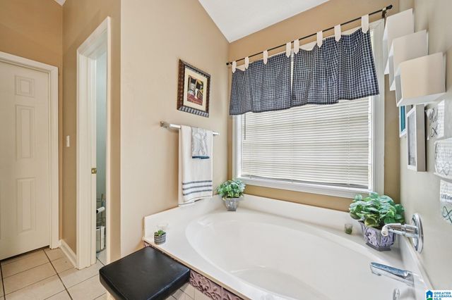 110 AARON PARC COURT, Pelham, AL 35124