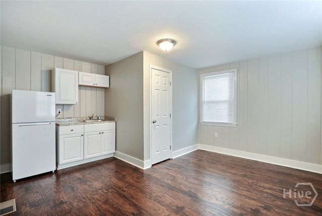 2004 Utah Street, Savannah, GA 31404