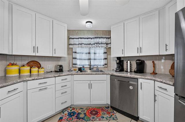 11 DEL PRADO DRIVE, Englewood, FL 34223