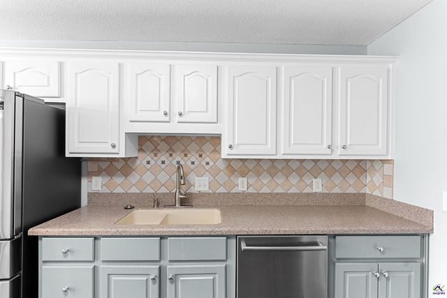 83 Duke Lane, Kathleen, GA 31047