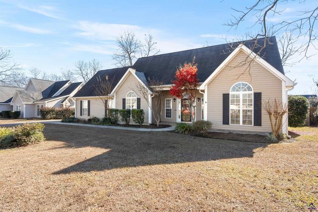 83 Duke Lane, Kathleen, GA 31047