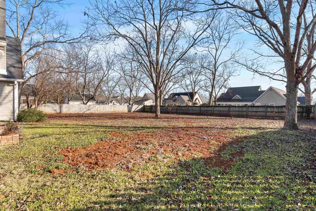 83 Duke Lane, Kathleen, GA 31047