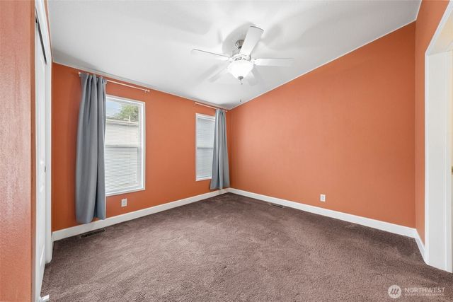 1226 Maple Drive, Enumclaw, WA 98022