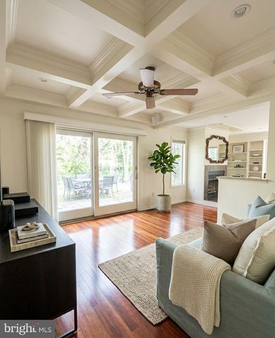 7 MARVIN CT, Lawrenceville, NJ 08648