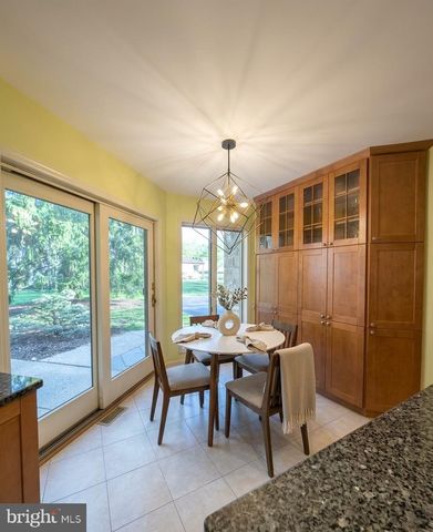 7 MARVIN CT, Lawrenceville, NJ 08648