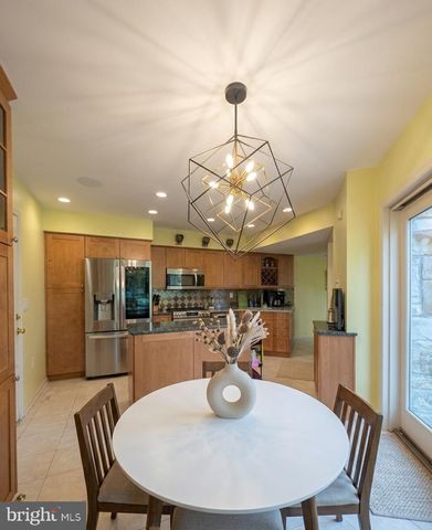 7 MARVIN CT, Lawrenceville, NJ 08648