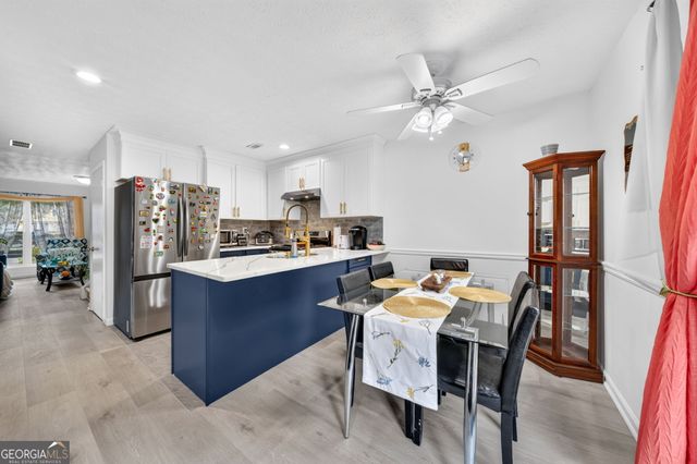 6715 Colchester Place, Norcross, GA 30093