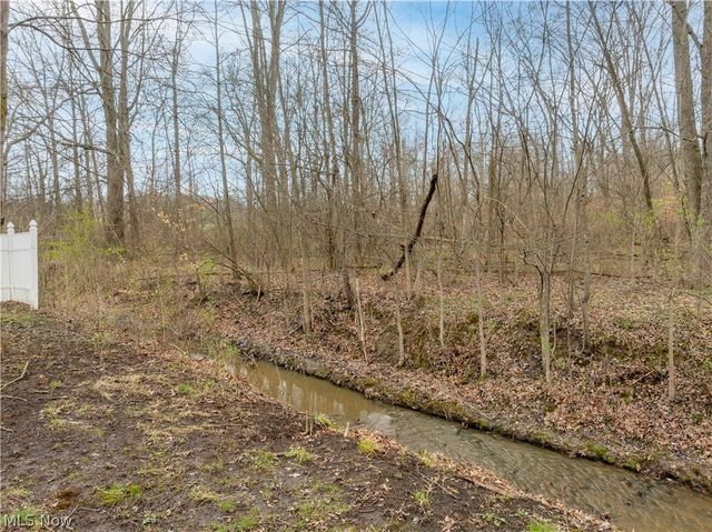 2041 Old Elm Street NE, Canton, OH 44721