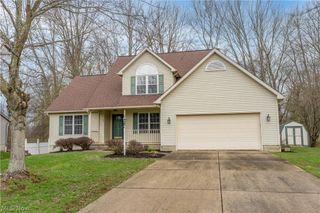 2041 Old Elm Street NE, Canton, OH 44721